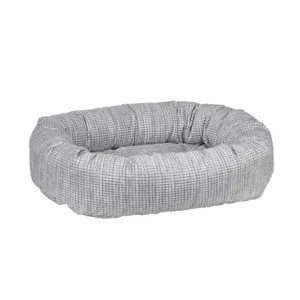 Donut Glacier Chenille Pet Bed