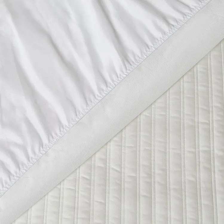 Pet Agree Polyester-Filled Waterproof King Mattress Pad
